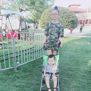 Meet your Posher, Linh